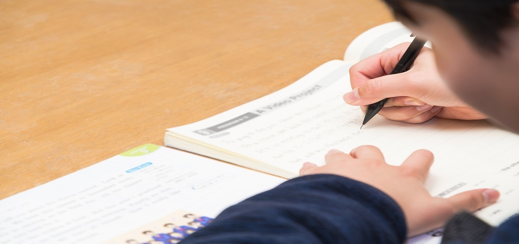 定期テスト対策を毎週実施